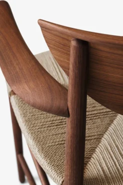Spisestol - Drawn HM4 m/Armlener Valnøtt/Natur papirgarn