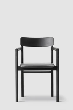 Spisestol - Post Chair Omni 301 Black Sortlakkert Eik