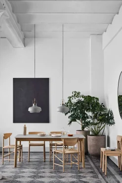 Spisestol - TK2 Betty Lakkert Eik