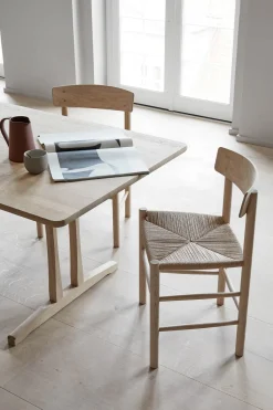 Spisestuestol - J39 Folkestolen Såpet Eik / Naturfarget Papirgarn