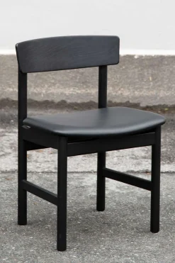 Spisestuestol - Mogensen Model 3236 Sortlakkert Eik / 98 Sort Lær