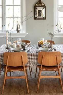 Spisestuestol - Søborg 3051 Lakkert Eik /75 Cognac Lær