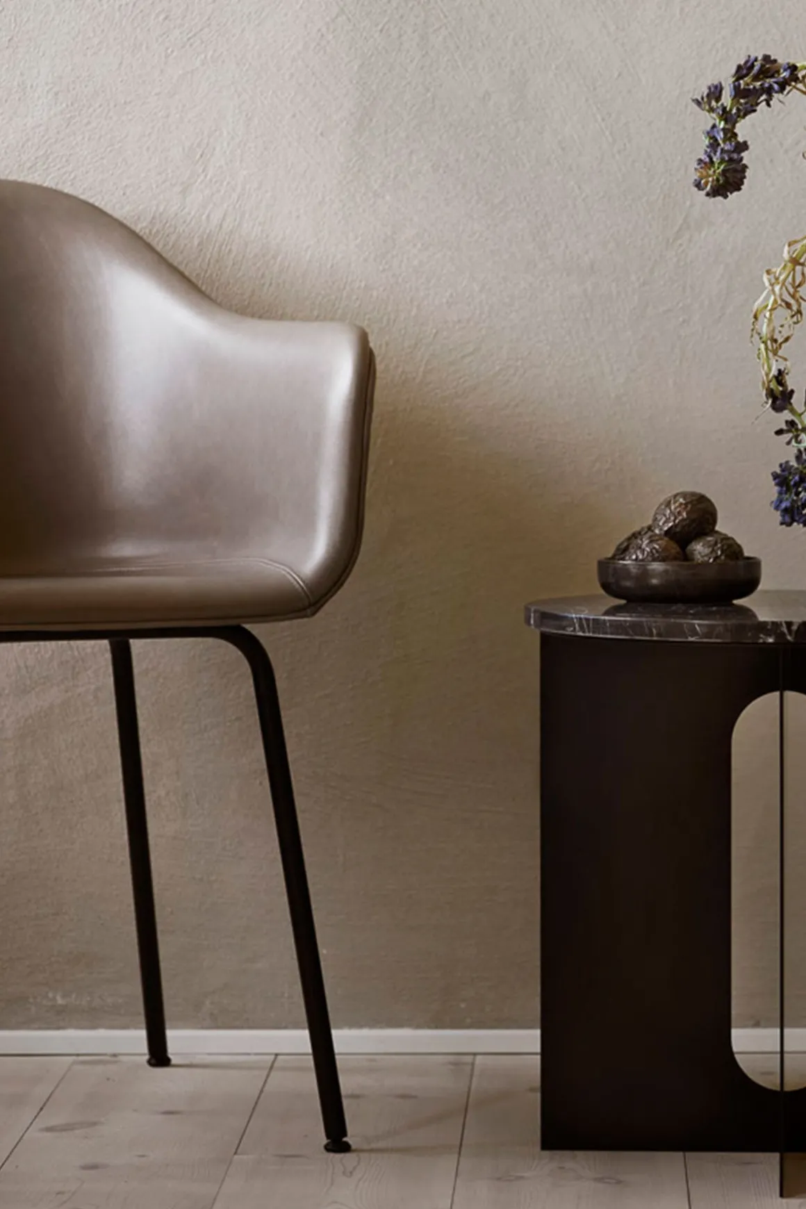 Stol - Harbour Leather PC1 / Steel Base