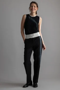 Topp - Classic Merino Tank Black Cream