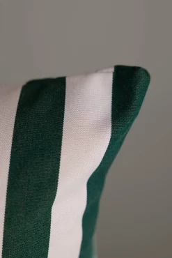 Utepute - Barriere 50x60cm Light Apricot/Dark Green Stripe