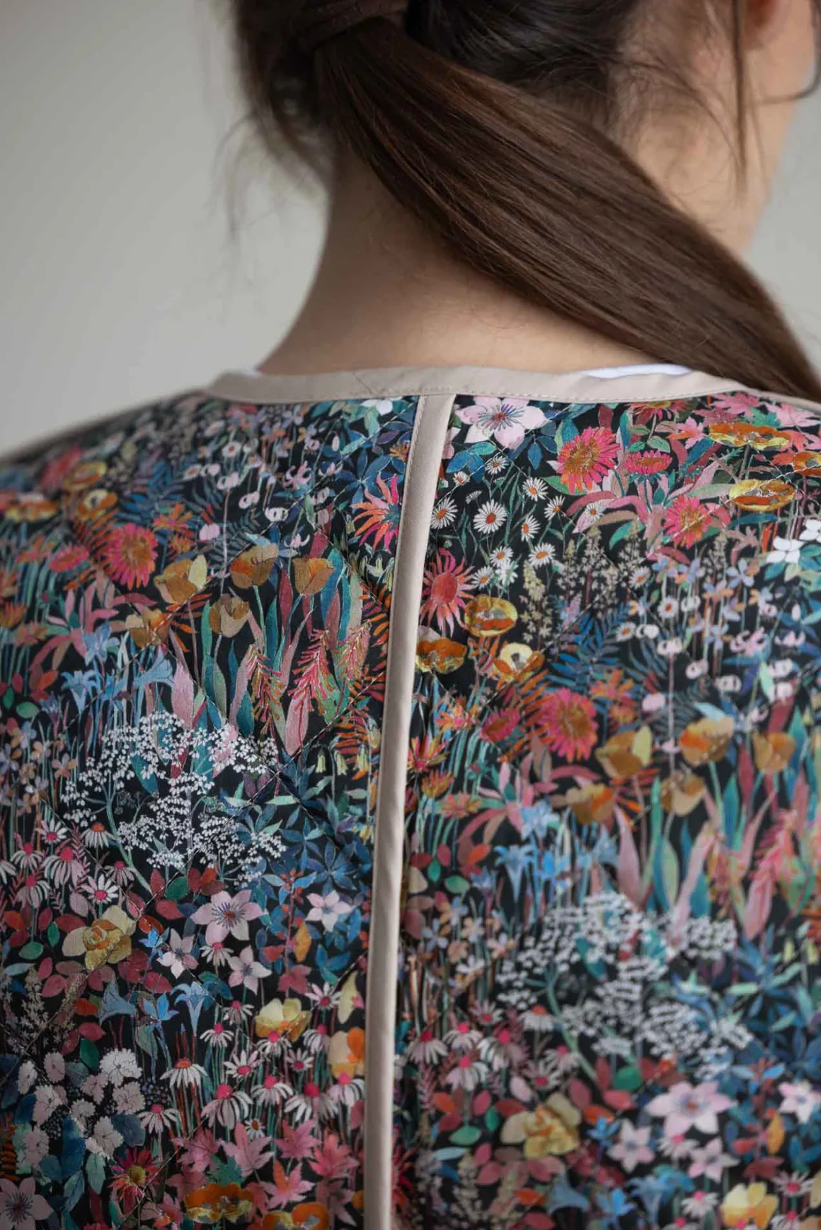 Vest - Daisy Faria Flowers/Empress Blue